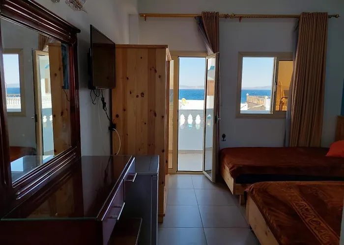 Dahab Beach Lodge *